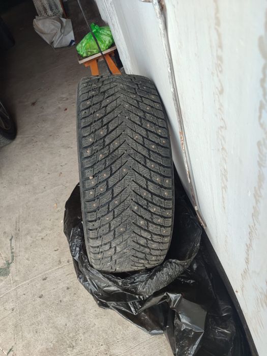 Срочно продам!  20 размер 255/45