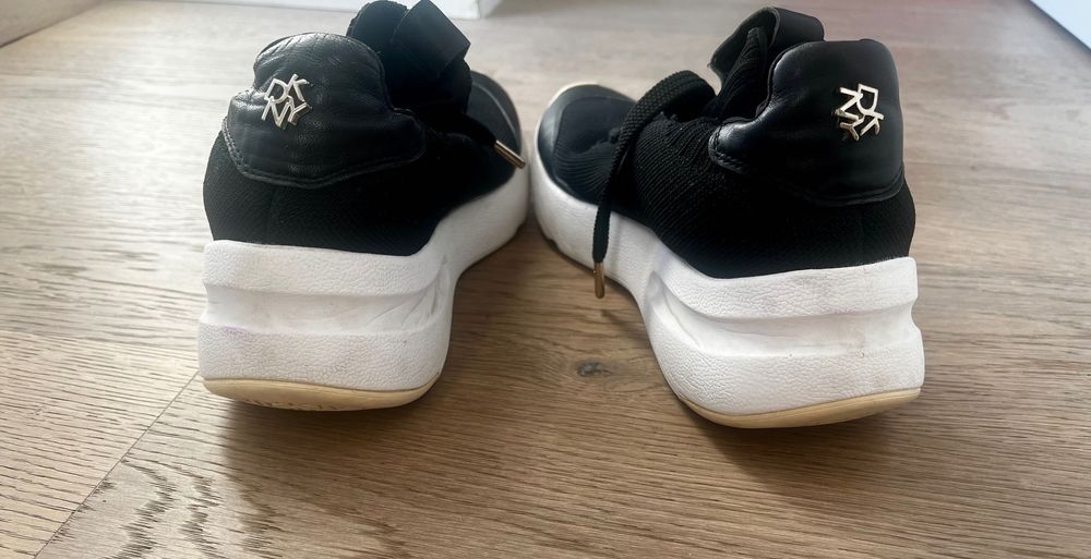 Pantofi sport DKNY dama 36