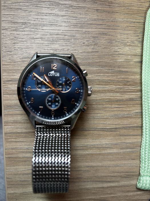 Ceas Lotus barbatesc Original