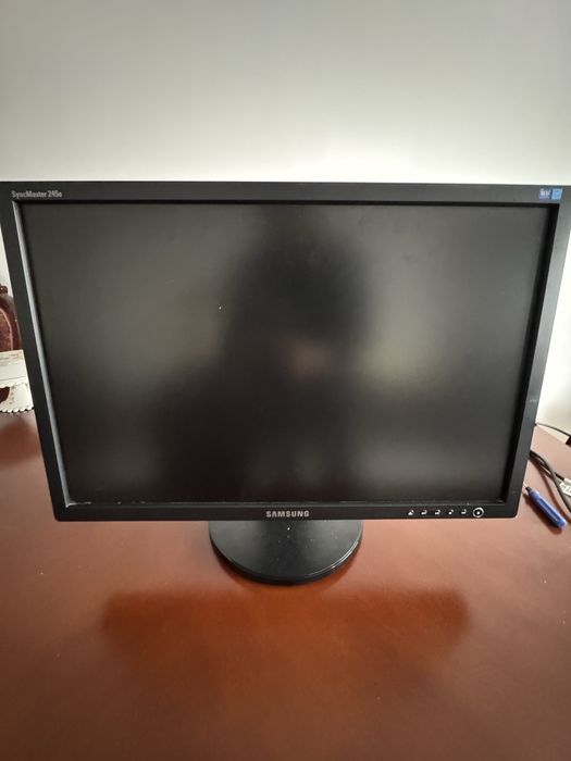 Продам монитор 15000тг