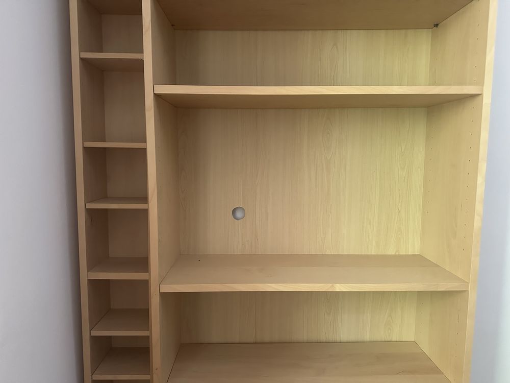 Biblioteca Ikea lemn -Jumatate de pret, fata de magazin