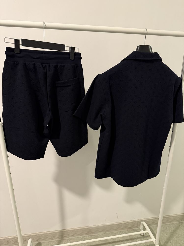 Compleu Louis Vuitton calitate Premium