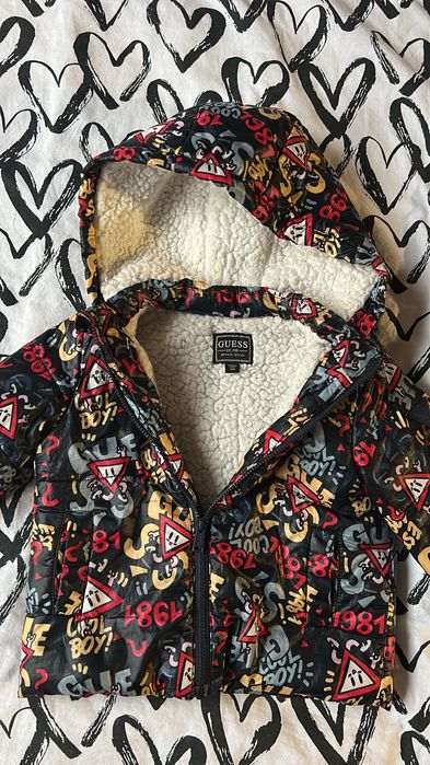 Бебешко яке Guess