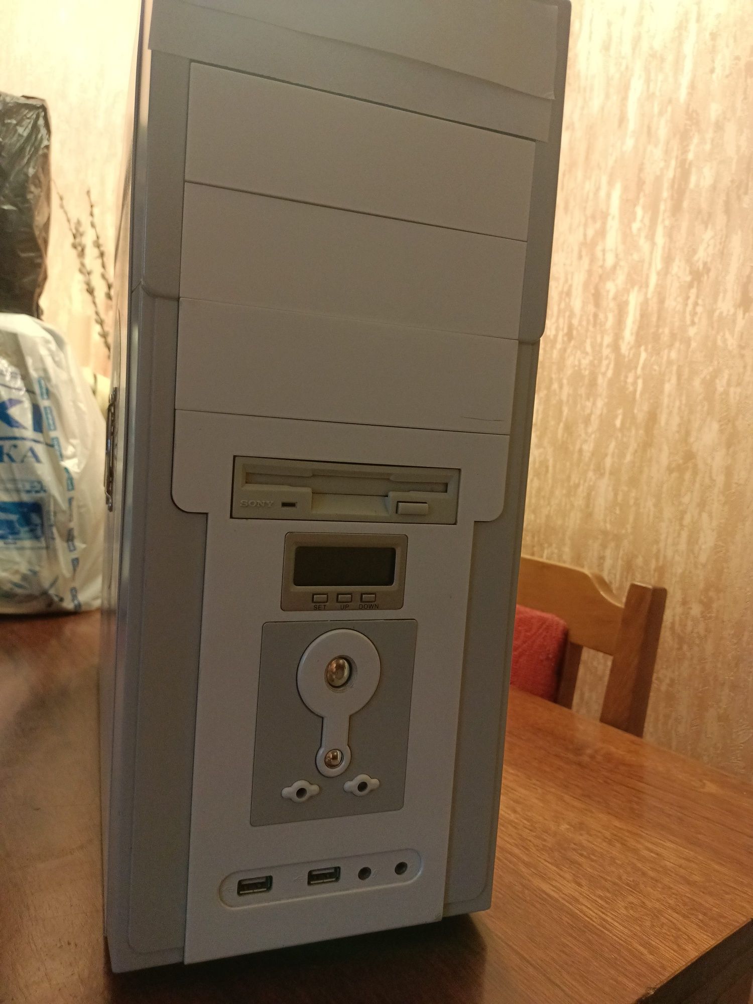 Компьютер системник