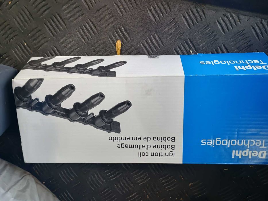 Запалителна бобина DELPHI GN10198-12B1 за Opel Zafira, Astra и др