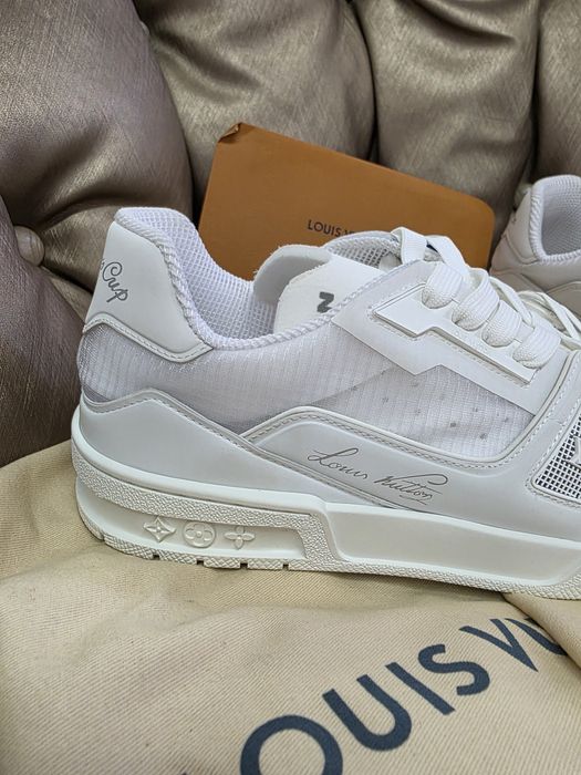 Кецове Louis Vuitton налични