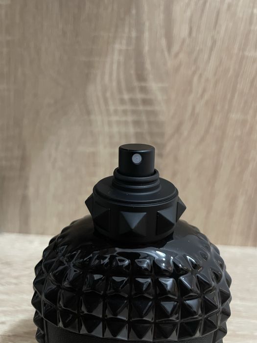 Valentino Born in Roma Intense