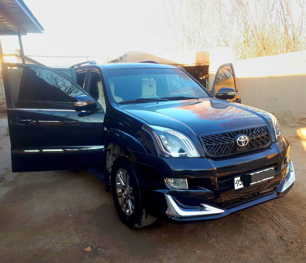 Toyota land cruzer prado