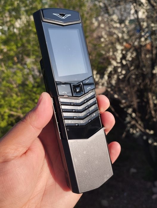 Vertu signature слайдер варианты