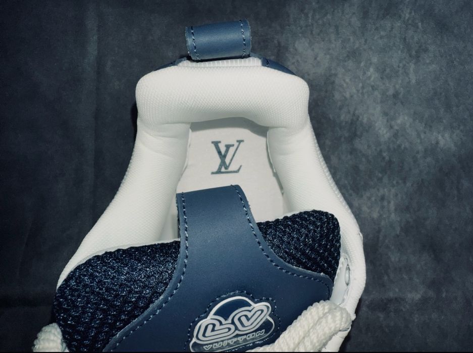 lv skates spre vanzare