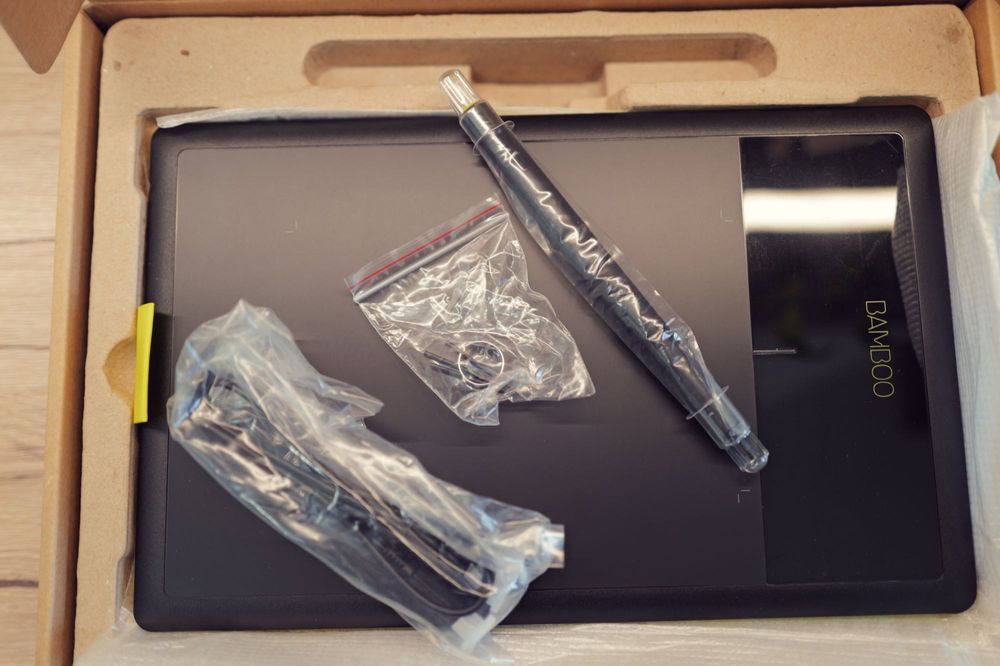 Tableta grafica Wacom Bamboo Pen NOUA pentru grafica pe calculator