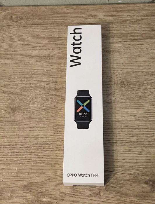 Продавам Oppo Watch Free