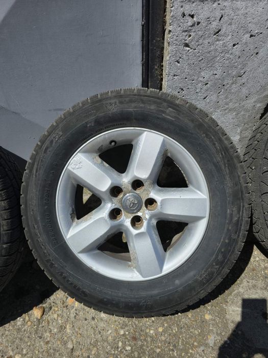 Продавам:Джанти с Зимни Гуми Toyota rav4 16 5х114.3