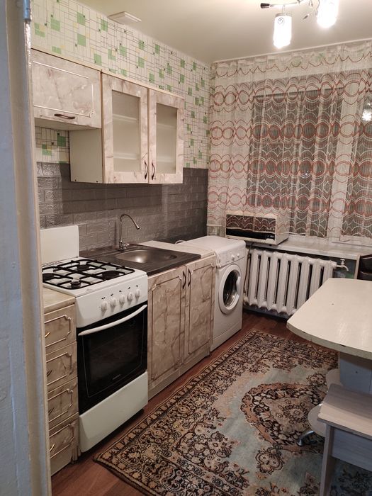 Продам 2 х ком квартиру