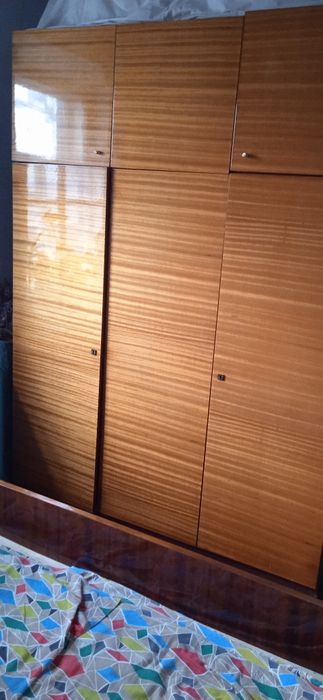 Шифонер трехстворчатый с антресолями