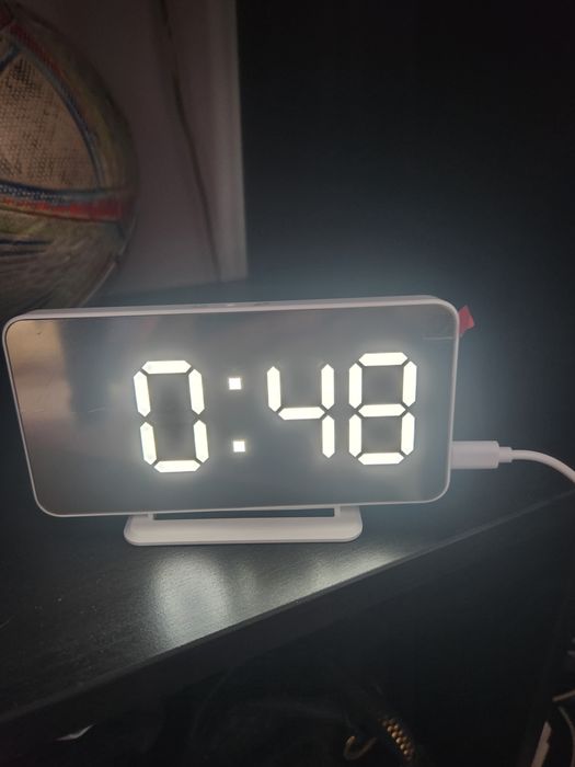 Ceas digital livarno