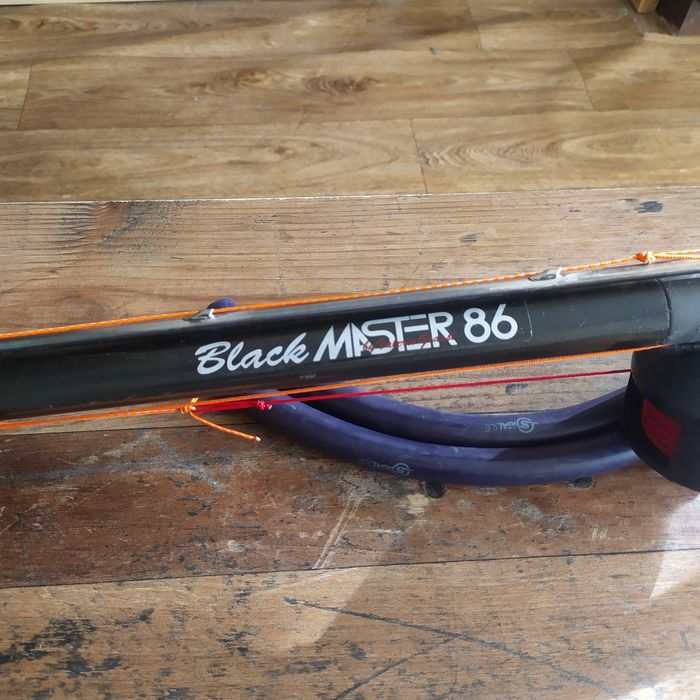 OMER Black master speargun 86