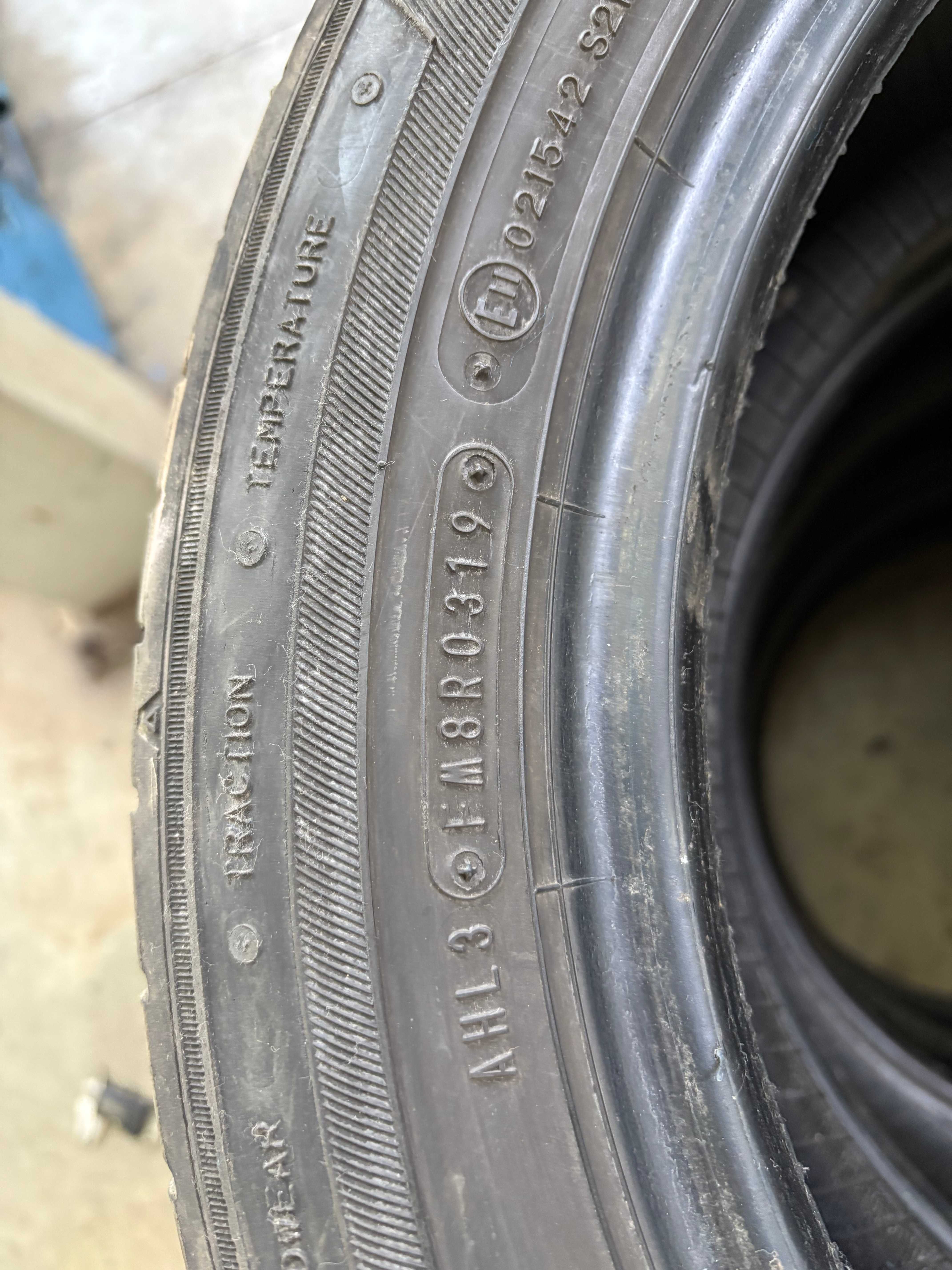 Продавам автомобилни гуми 195 55 16 Фалкен