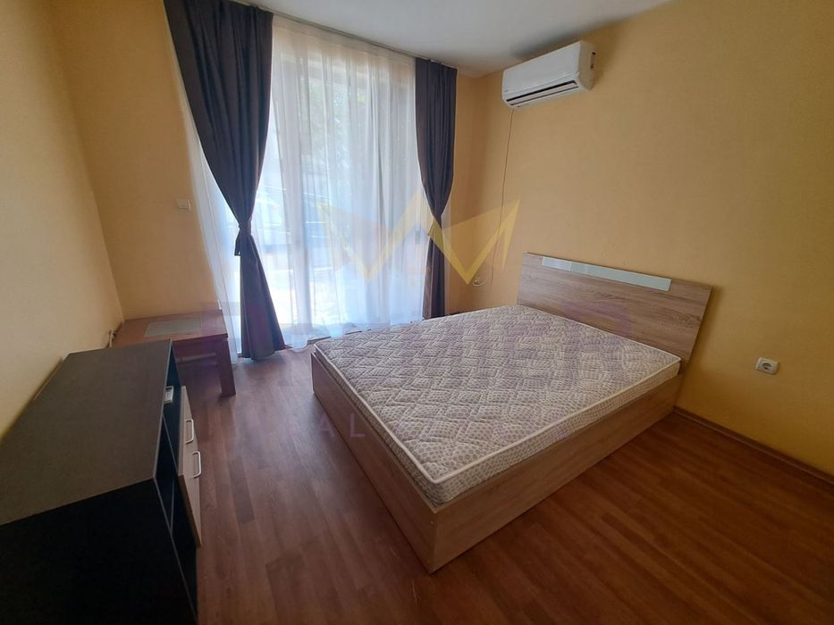 2-стаен в Варна-м-т Пчелина площ 50 цена 900