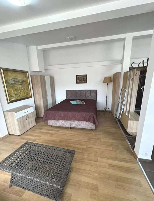 Дава се под наем Едностаен апартамент в Варна, Център - 45 кв.м за 410 € - Снимка #1