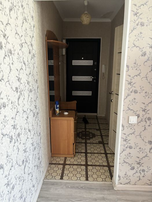 Продам трехкомнатную квартиру