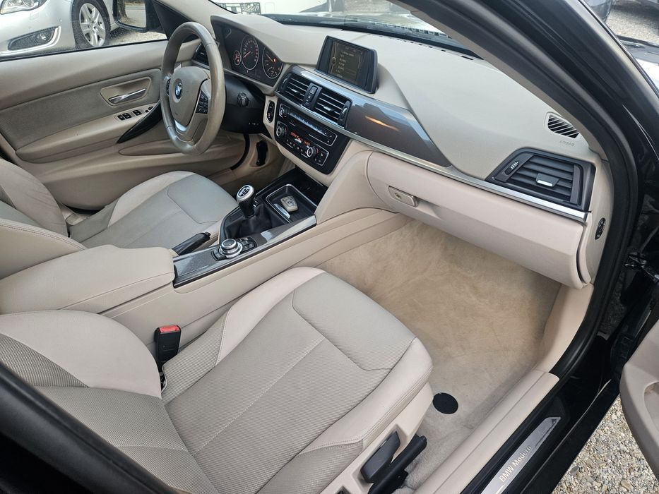 BMW 320D F30 ~ 2014, E 5/Modern line/Navi/2xKlima/Sc incalzite/