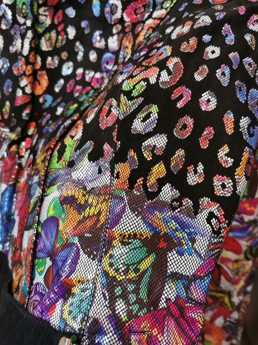 Jacheta/geaca din piele naturala printata cu tehnologia laser, Noua