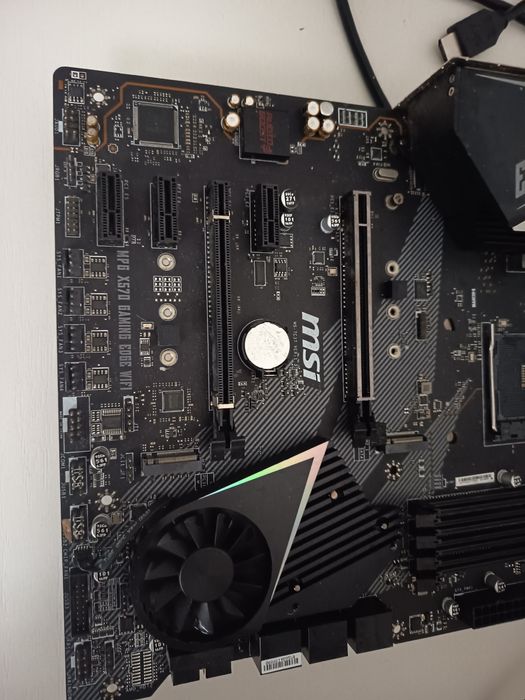 Placa de baza MSI MPG X570 gaming edge wifi AM4