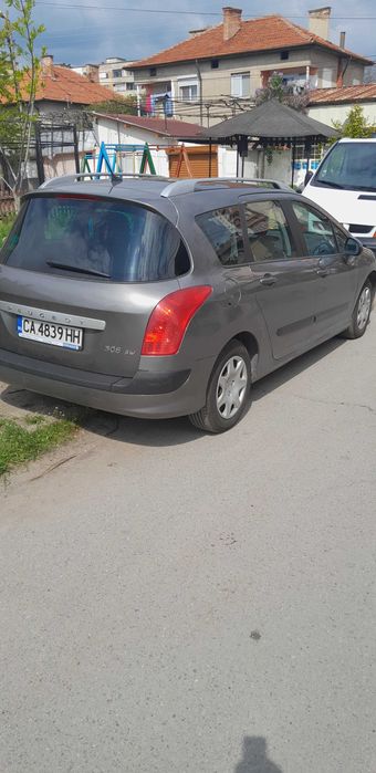 Автомобил Пежо 308 sw