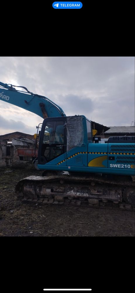 Продаётся гусеничный эксковатор SunWard SWE210ELR02439