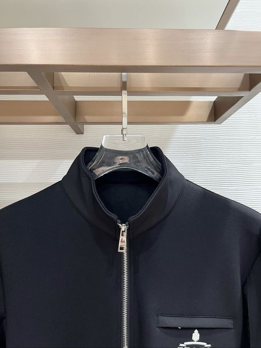 Bluza Prada , calitate premium , pe comanda , noua , XL