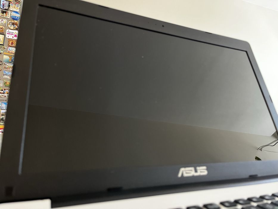 Лаптоп ASUS X553MA – 15.6”, 4GB RAM, 500GB HDD, напълно работещ