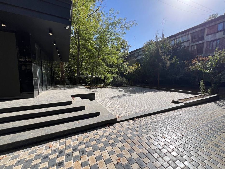 Аренда помещение на Ц1 56м2, угловое помещение с ремонтом