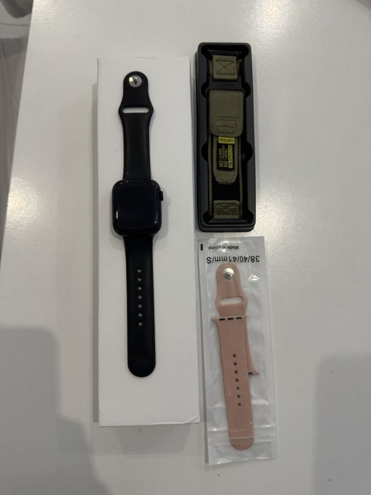 Apple Watch Series 7.