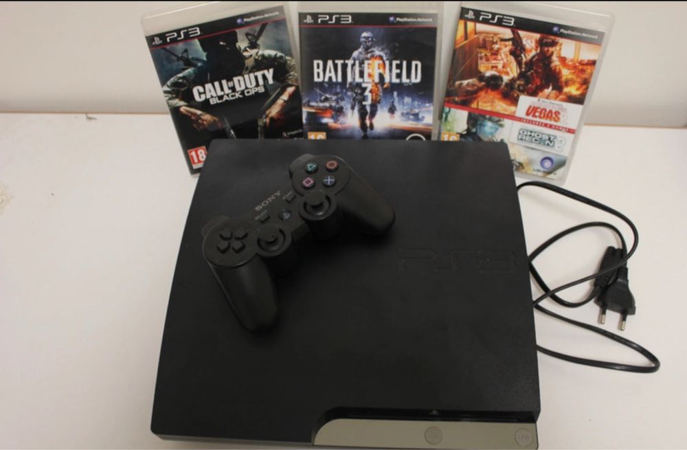 Playstation3 +trei jocuri