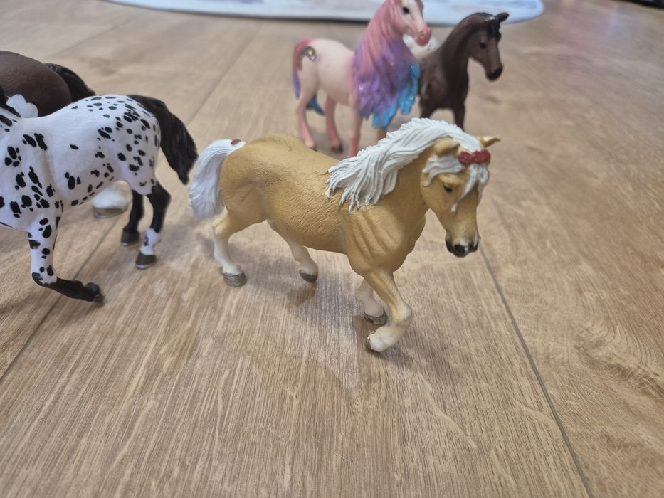 Кончета еднорози schleich