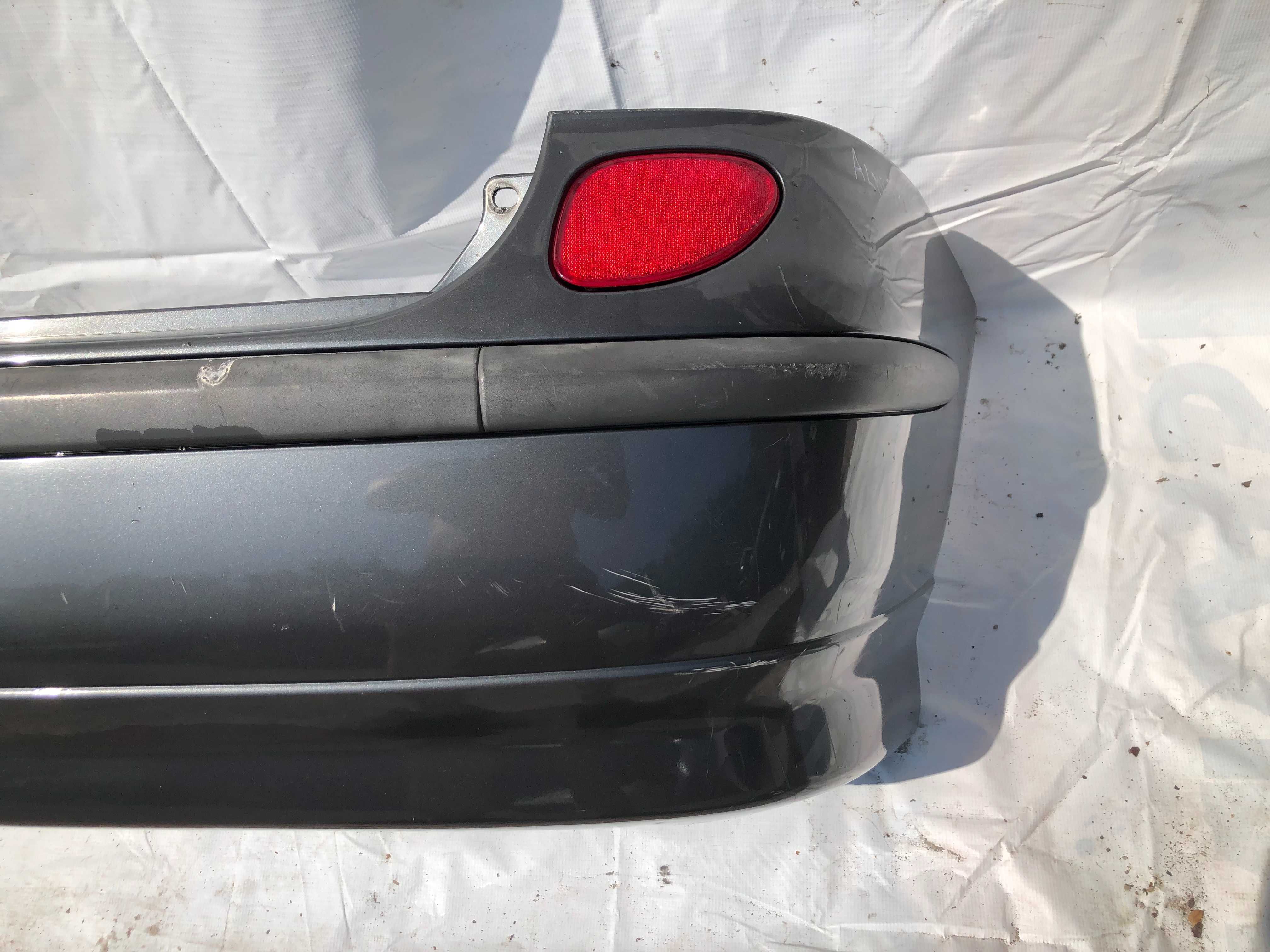 Задна броня Nissan Almera Tino 2003г