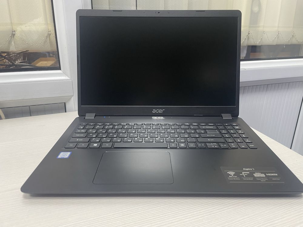 Ноутбук Acer Core I3 SSD 256 ОЗУ 8 Восьмого Поколение