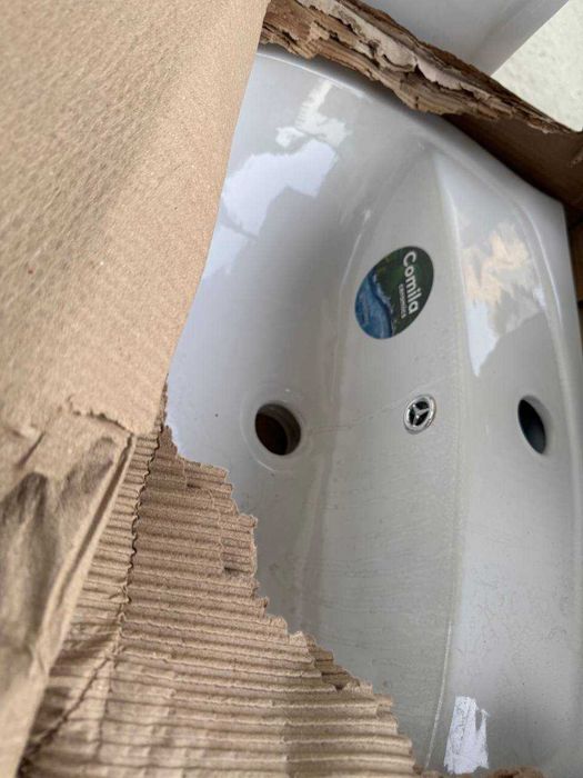 Срочно, все новое! Набор - Унитаз, раковина, поддон под душ,