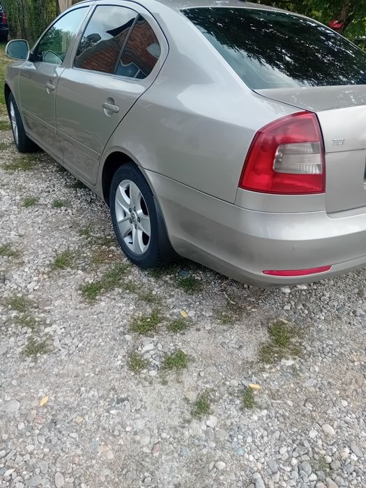 Vând Skoda Octavia