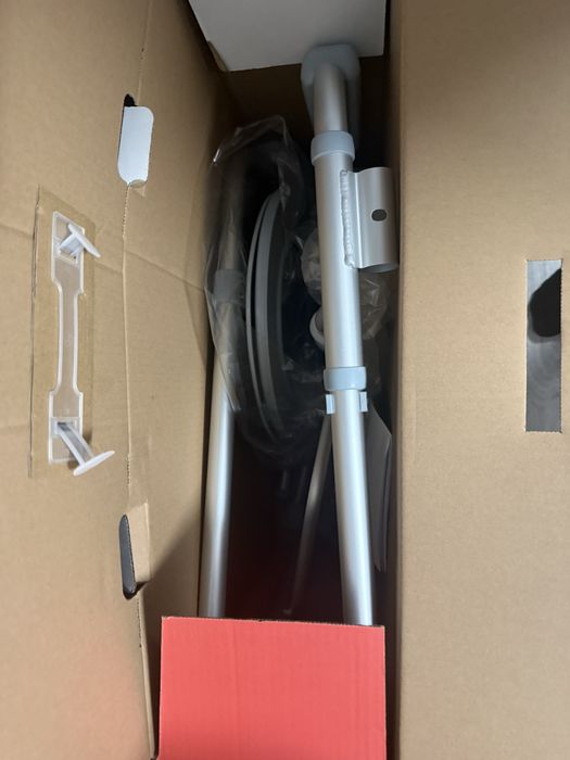 Scaun cu wc batrâni