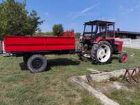Tractor u445+Remorcă Basculabilă de 3.5T