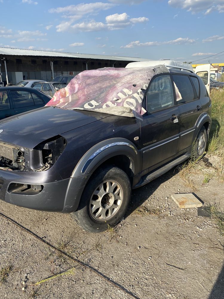 ssangyong rexton