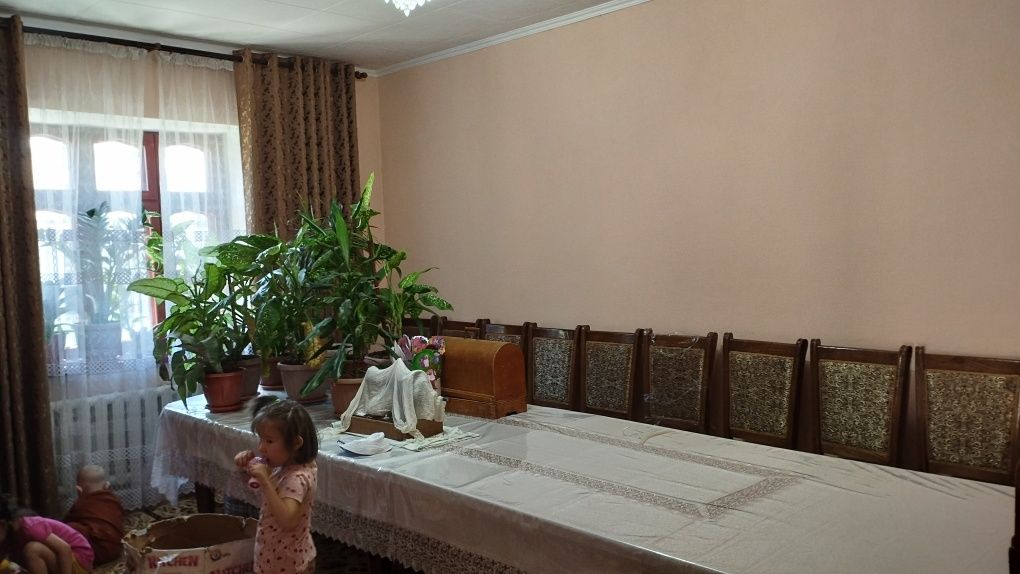 Продается дом 4 комнатный в Аксукентте в хорошом состоянии рядом школ,