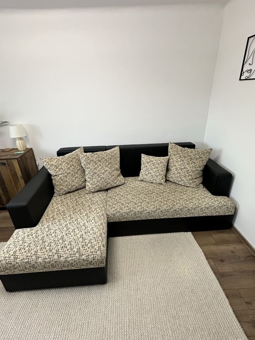 Colțar / canapea extensibila