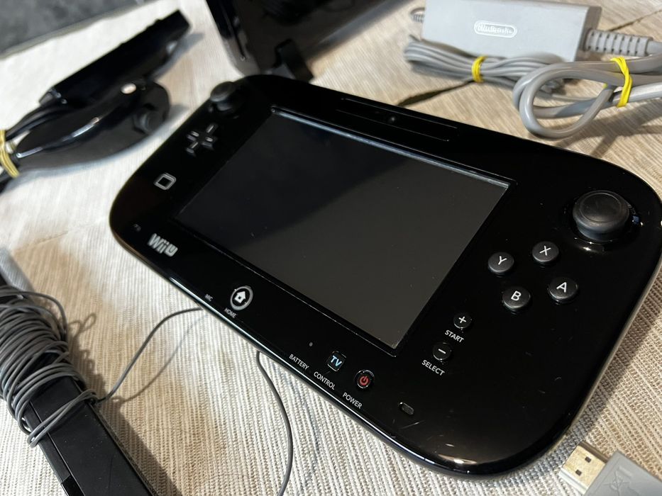Nintendo Wii U Черна