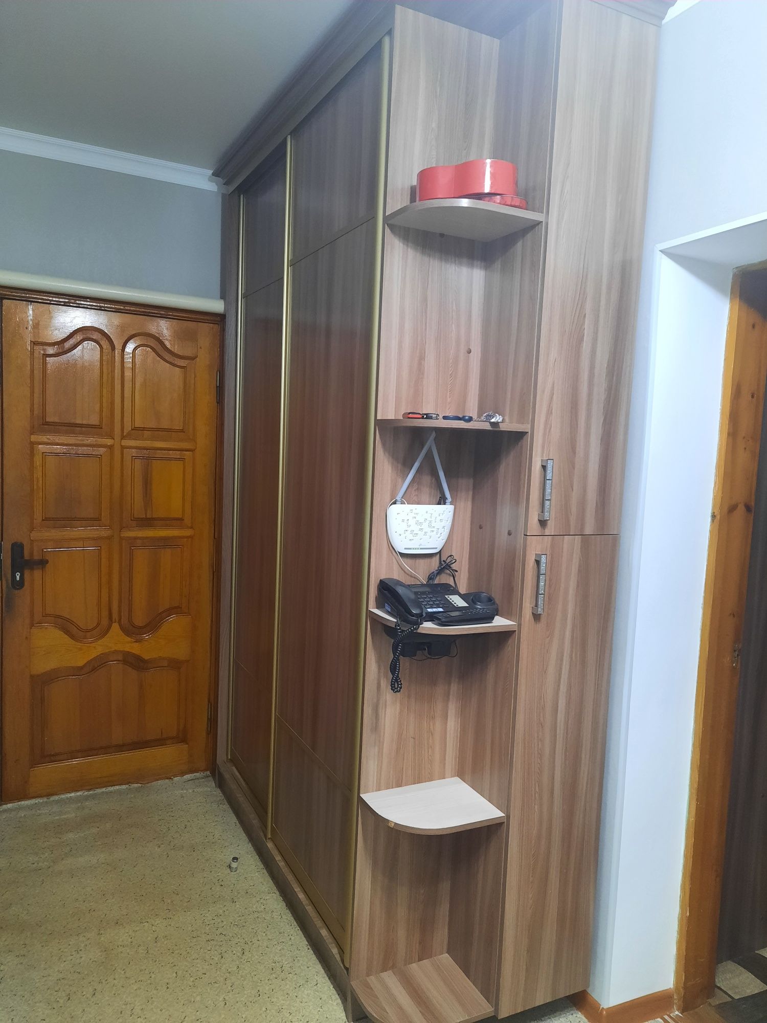 прихожая дверь купе продам