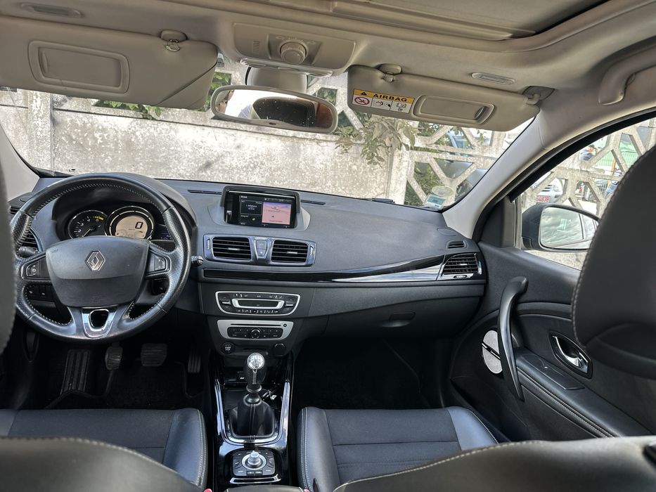 Renault Megane 3 BOSE 2015 1.5 Dci 110cp Panoramic R link