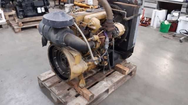 Motor Caterpillar 3054 second hand 80 kW at 2400 rpm - piese motor