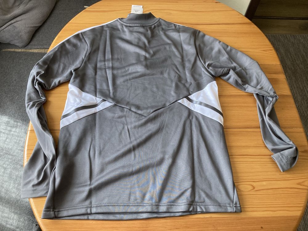 Оригинална блуза Adidas